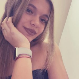 Alina Albulescu