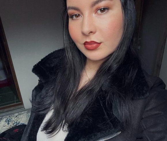 Larisa Bordea Larisa Bordea